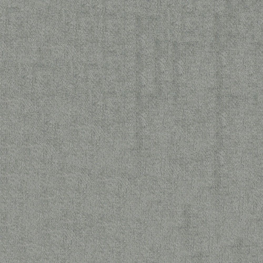 Mia - Image 27